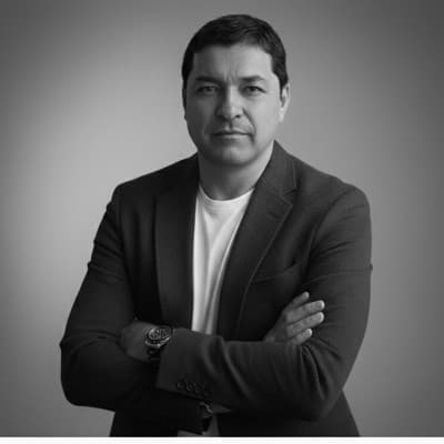 Víctor Peña